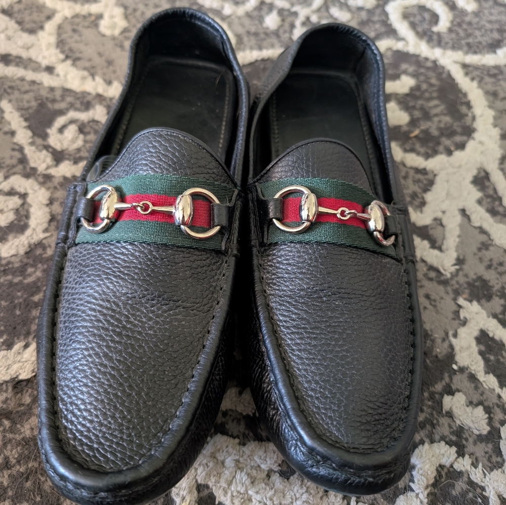 Gucci Black Leather Loafers EU 40